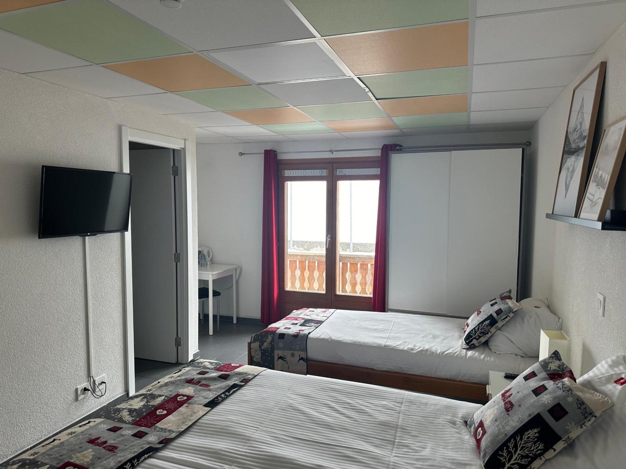 Chalet Montriond - Bike & Ski Ле Крозе Екстериор снимка